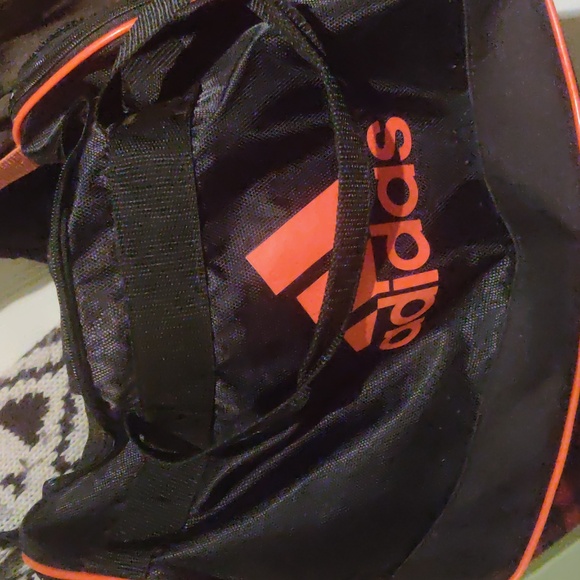 Adidas duffle/gym bag - Picture 3 of 3